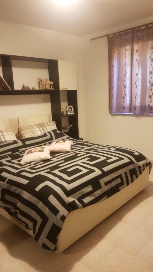 Alma House Appartement Porto Torres Buitenkant foto