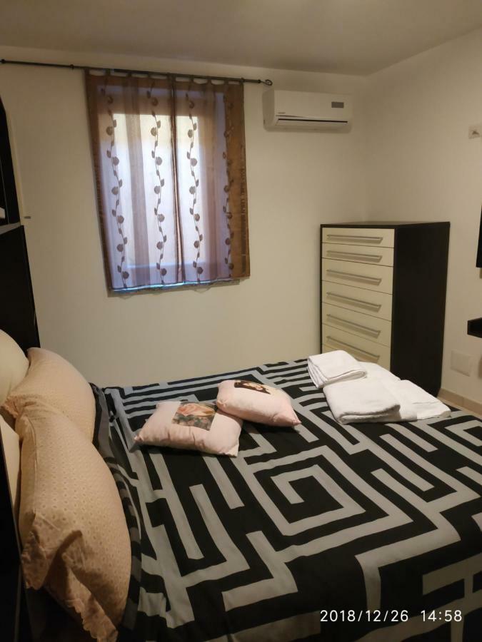 Alma House Appartement Porto Torres Buitenkant foto