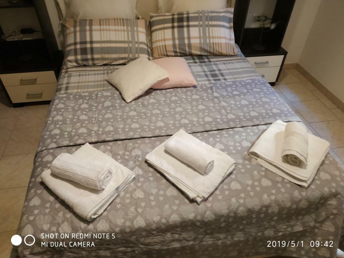 Alma House Appartement Porto Torres Buitenkant foto