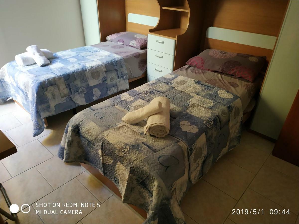 Alma House Appartement Porto Torres Buitenkant foto