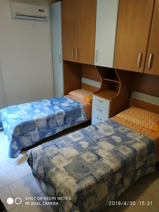 Alma House Appartement Porto Torres Buitenkant foto