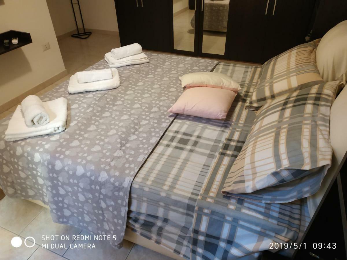 Alma House Appartement Porto Torres Buitenkant foto